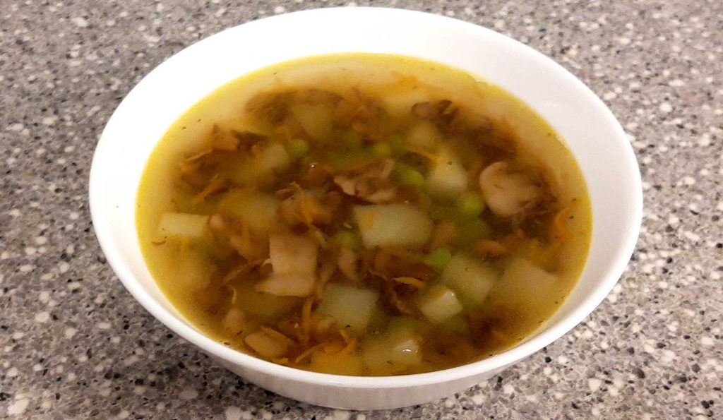 green peas soup with mushroom and no meat