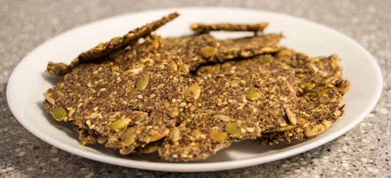 Flaxseed and Pumpkin Seeds Crackers 11 Flaxseed and Pumpkin Seeds Crackers